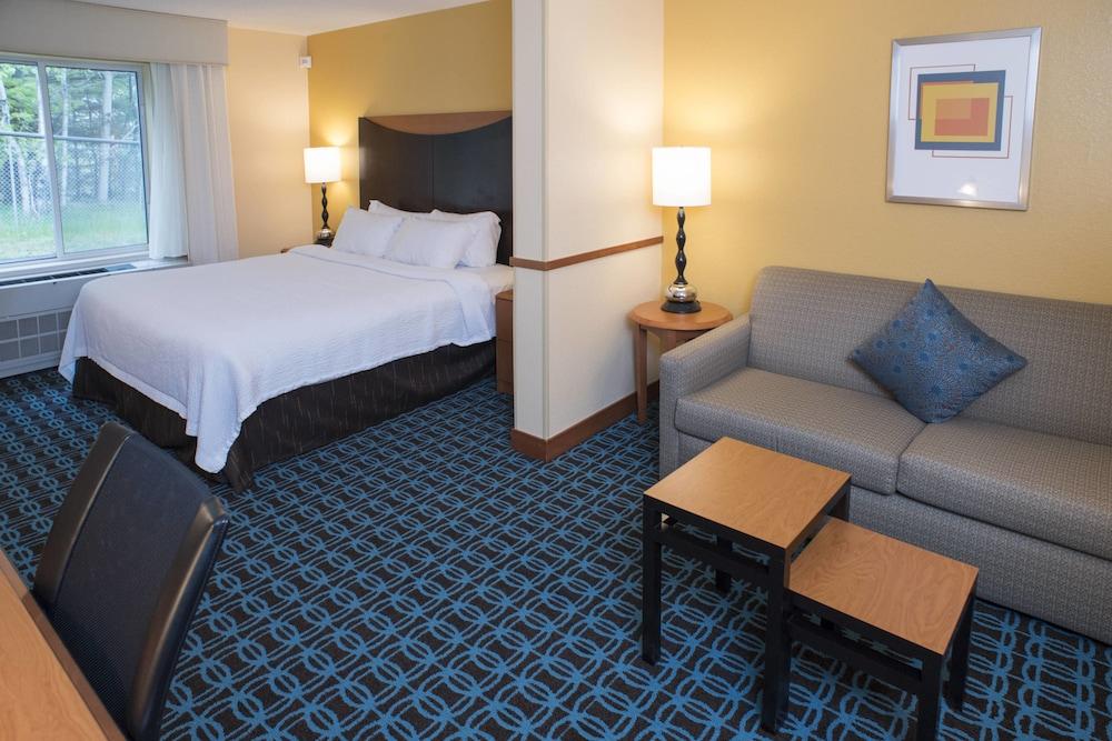 Fairfield Inn And Suites White River Junction Extérieur photo