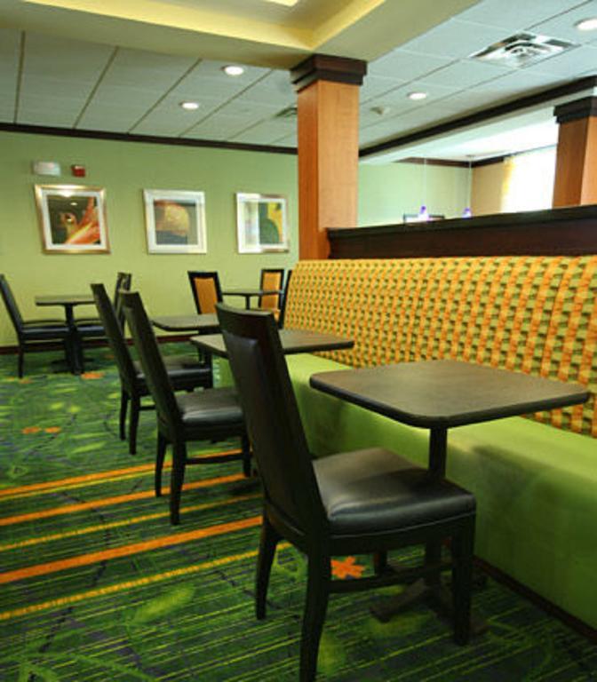 Fairfield Inn And Suites White River Junction Extérieur photo