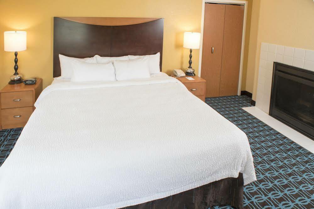 Fairfield Inn And Suites White River Junction Extérieur photo